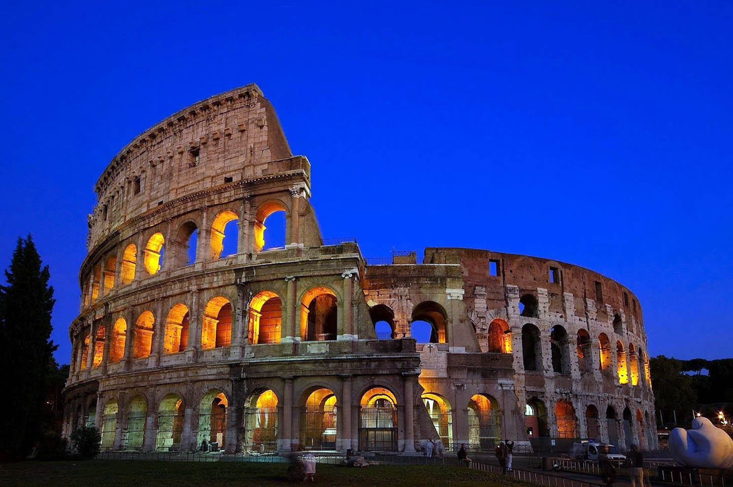 Colosseo a Roma turismo all anfiteatro Flavio Ristoro della Salute